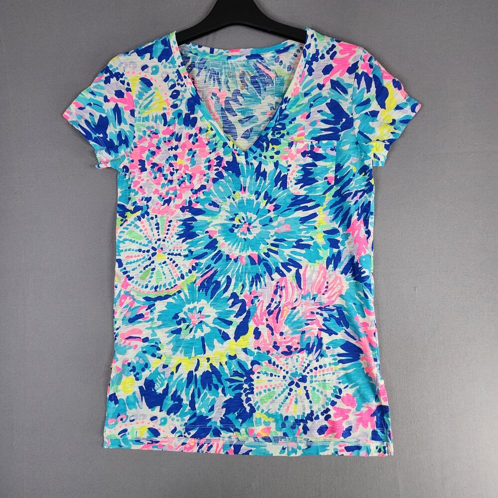 Lilly Pulitzer XS Etta V-neck Dive Pattern Top, breast pocket 100% Cotton NWOT